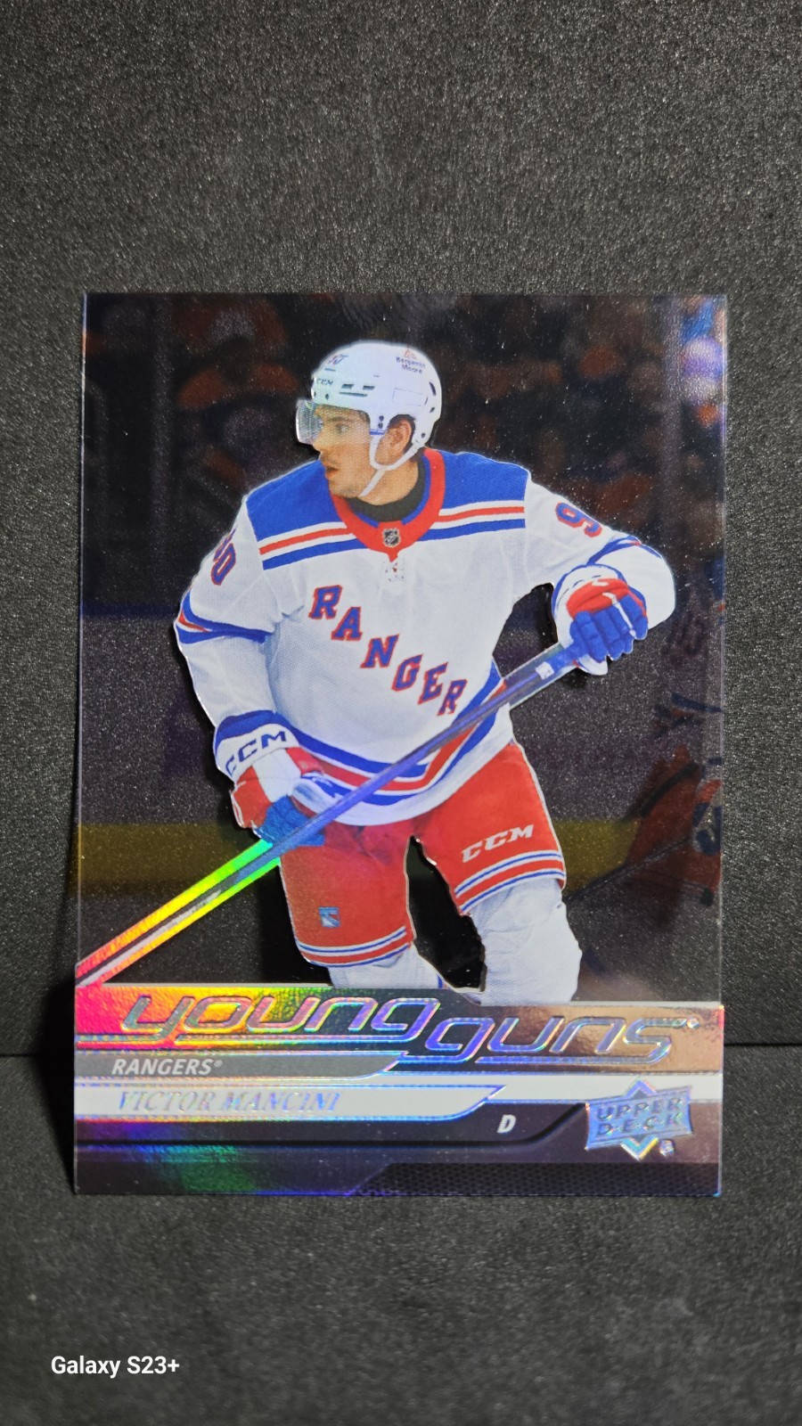 2024-25 Upper Deck 464 Victor Mancini Young Guns Clear Cut