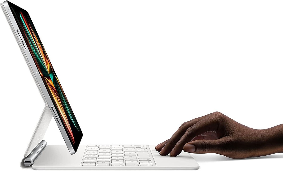 APPLE MAGIC KEYBOARD FOR IPAD PRO 12.9