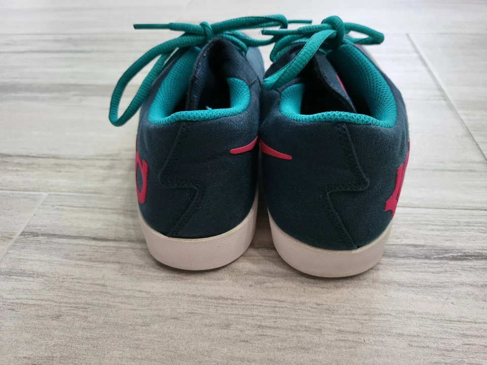 NIKE VULC KEVIN DURANT Rosa Teal Talla 6.5Y Excelente Estado. Foto 3 de 4