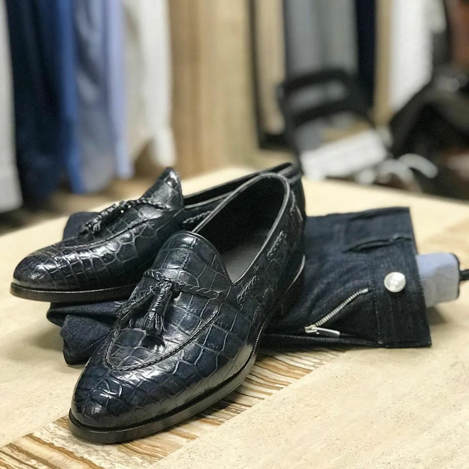 PUMA Scarpe slip on uomo fatte a mano nere testurizzate con nappe scarpe eleganti uomo