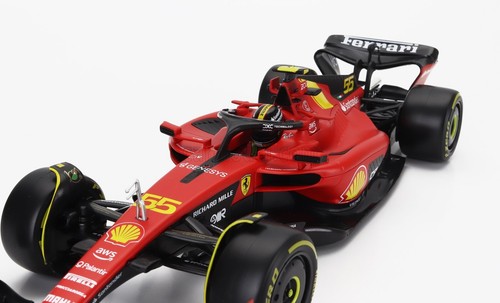 MODELLINO AUTO STATICO BURAGO FERRARI F1 SF-23 MONZA GP 2023 CARLOS SAINZ 1/18 - Foto 6 di 12
