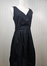 Talbots Textured Fit And Flare Sheath Dress Women's Size 10 Lining Pockets Black