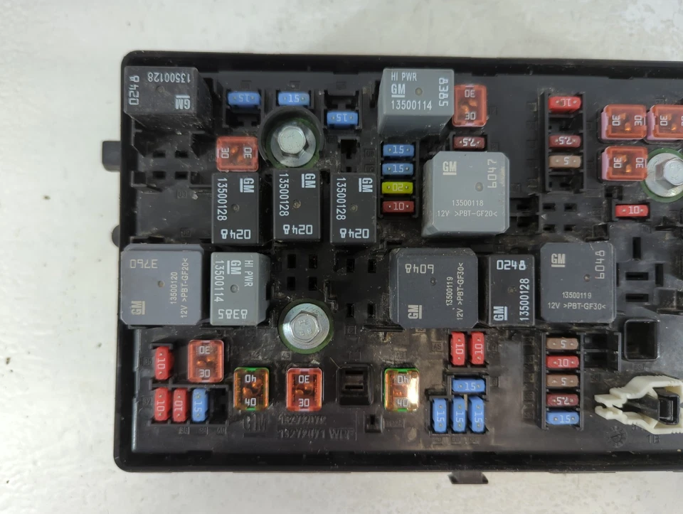 2003-2007 Chevrolet Express 2500 Fusebox Fuse Box Relay Module 23126639 HU3XI - Image 2 of 4