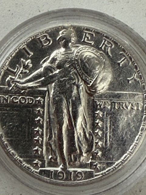 Foto 1 di 2