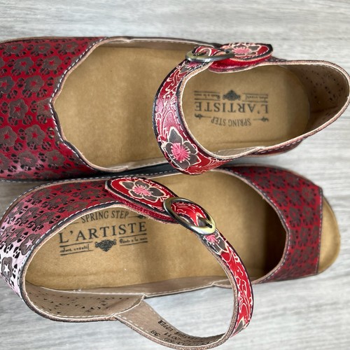 Sandalias de cuña L'Artiste by Spring Step Delphia para mujer 38 cuero perforado rojo - Imagen 10 de 12