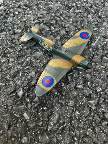Diecast Dinky Toys Meccano LTD Spitfire MK 11 719 Vintage. N3314 Decal.