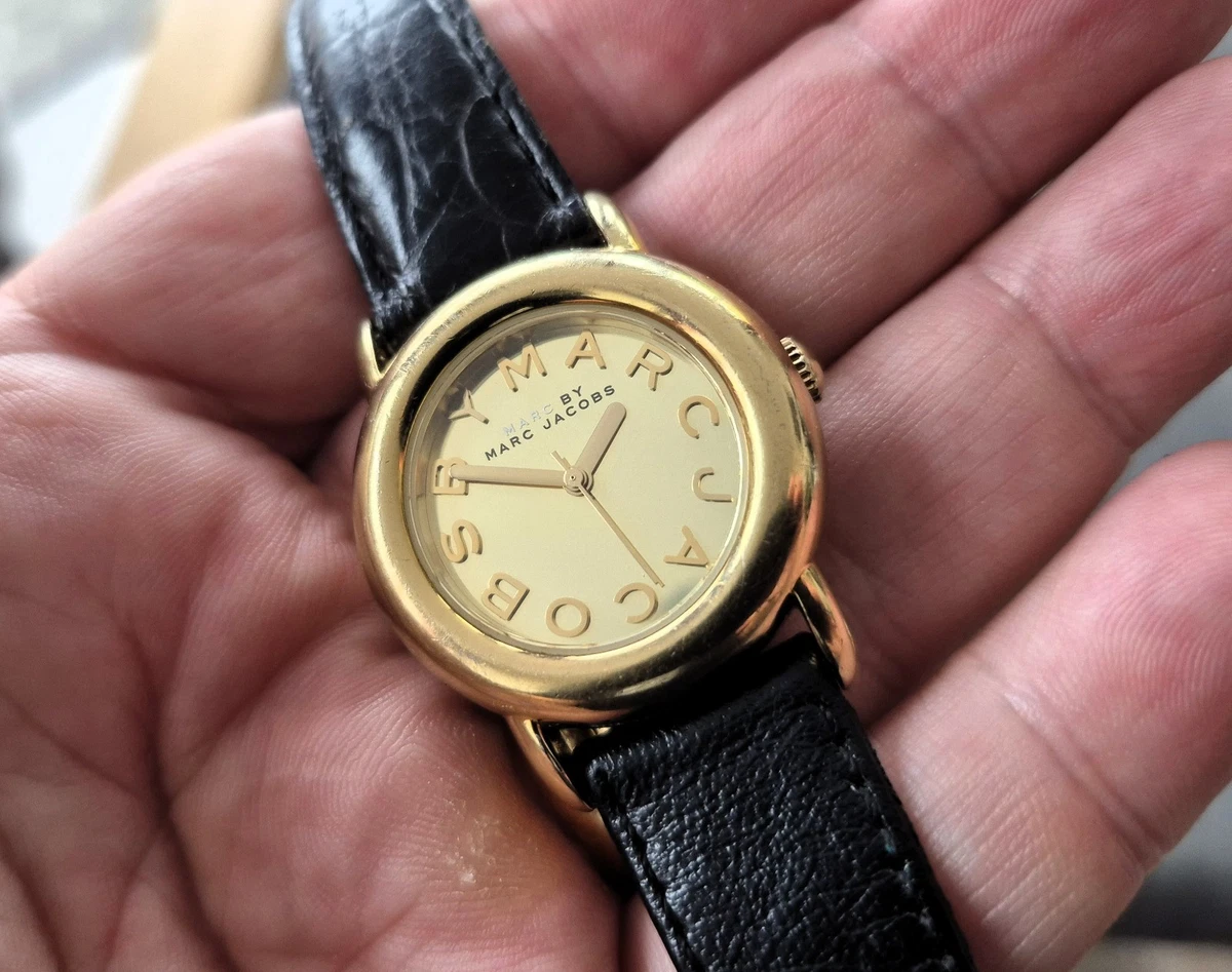 Authentic Marc Jacobs Leather Wristwatch il_fullxfull.6747104553_cgkn.jpg main image 3