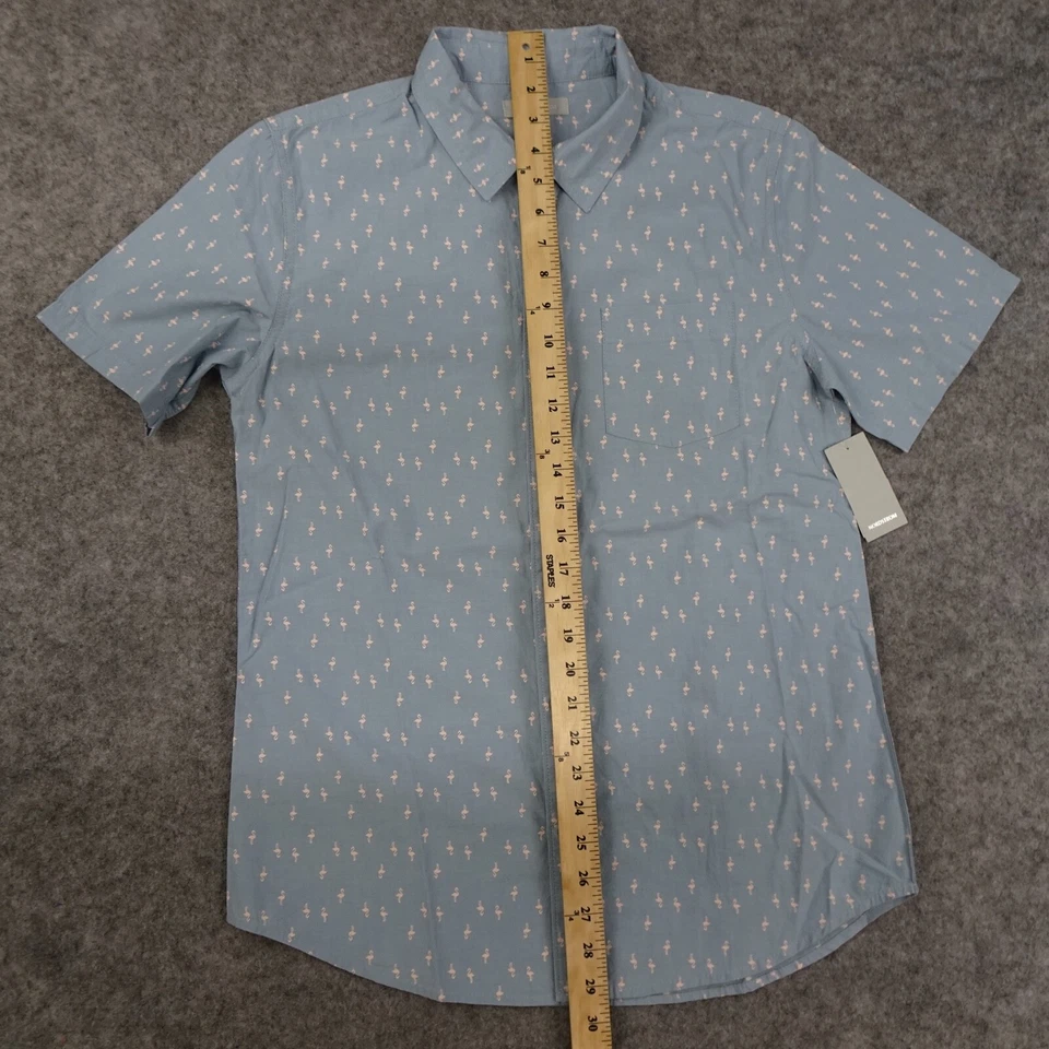 Camisa con botones Nordstrom para niños XXL 18 20 azul cambray rosa flamenco Foto 3 de 4