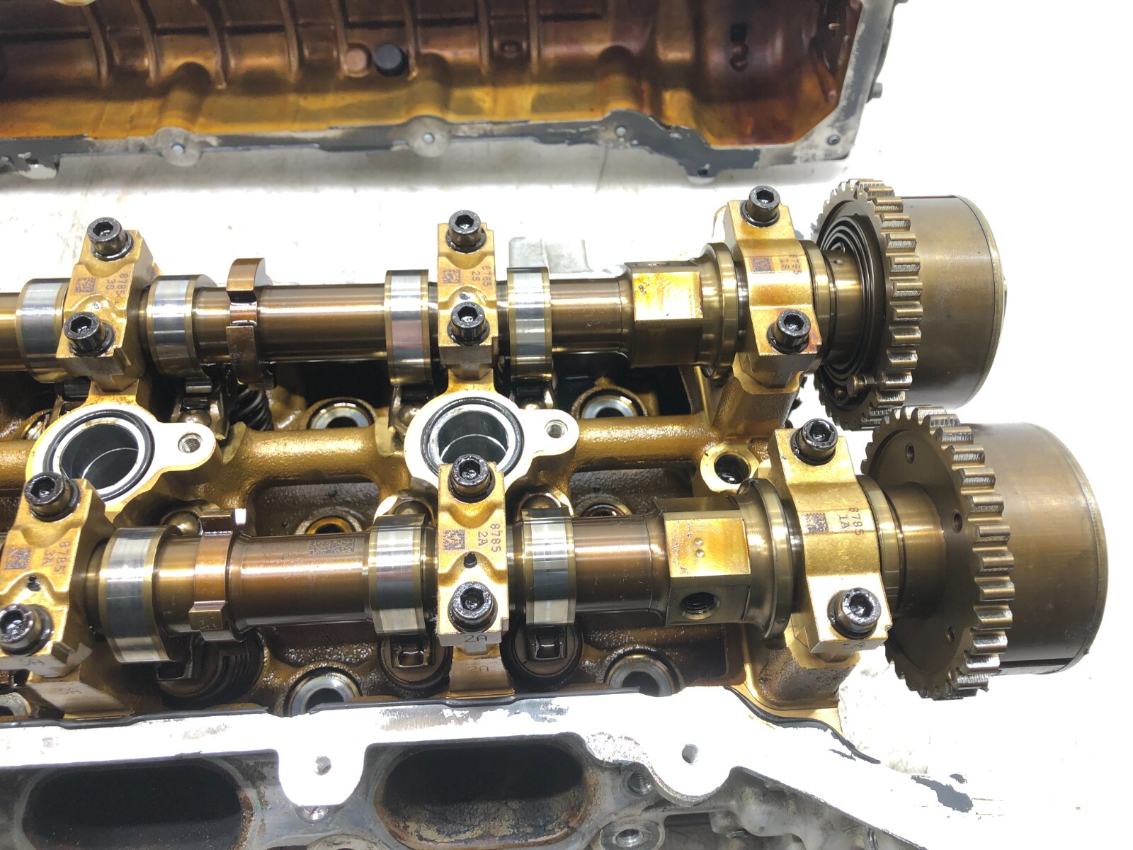 2014-2019 MASERATI GHIBLI 3.0L V6 LEFT DRIVER SIDE CYLINDER HEAD OEM.