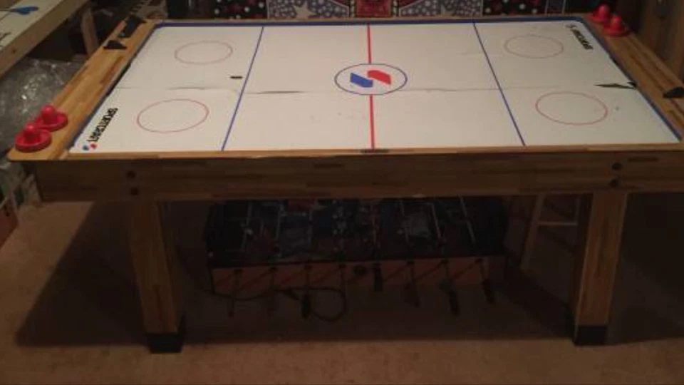 Sportcraft 6ft Turbo Air Hockey Table Local pickup Only - Image 3 of 4