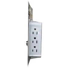 NEW WHITE SIDE ENTRY 6-WAY ELECTRICAL SOCKET OUTLET IN-WALL TAP ADAPTER  