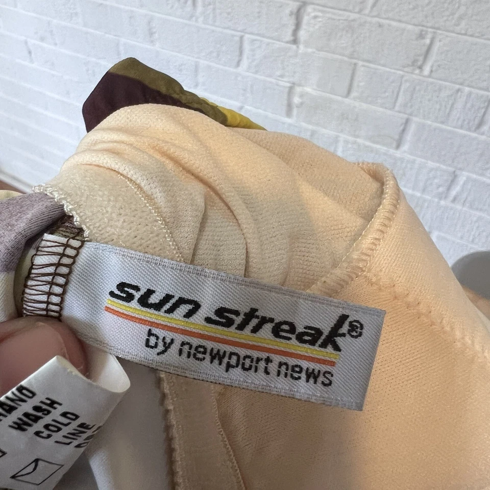 🆕 Traje de baño de una pieza Newport News talla 16 T Foto 4 de 4