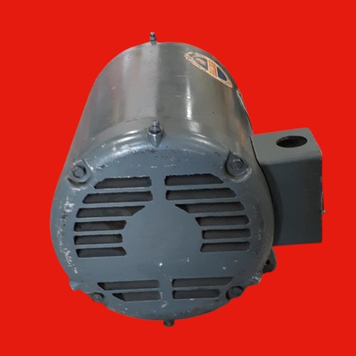 Baldor Multi Speed Motor, 5/1.3HP, 1725/850RPM, M1208T - Picture 2 of 5