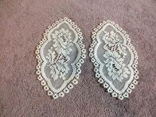 Collectible Beautiful Heritage Lace Doily Table Linen Set 2 Off White 9.5x5.5"
