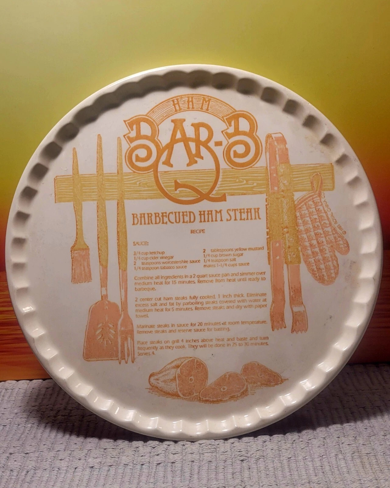 * Bar-B Barbecued Ham Steak * 11.5" Pizza Pie Serving Plate with Recipe