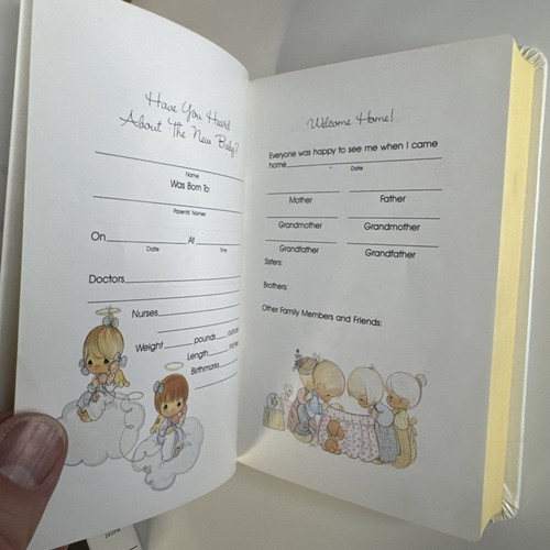 Vintage Precious Moments Bible New KJV Baby Edition (1989) with Box - Foto 12 di 13