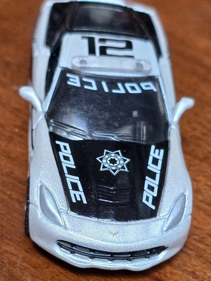 3" Maisto 2014 Corvette Stingray High Speed Pursuit Unit Police Car Loose 1/64 - Image 4 of 4