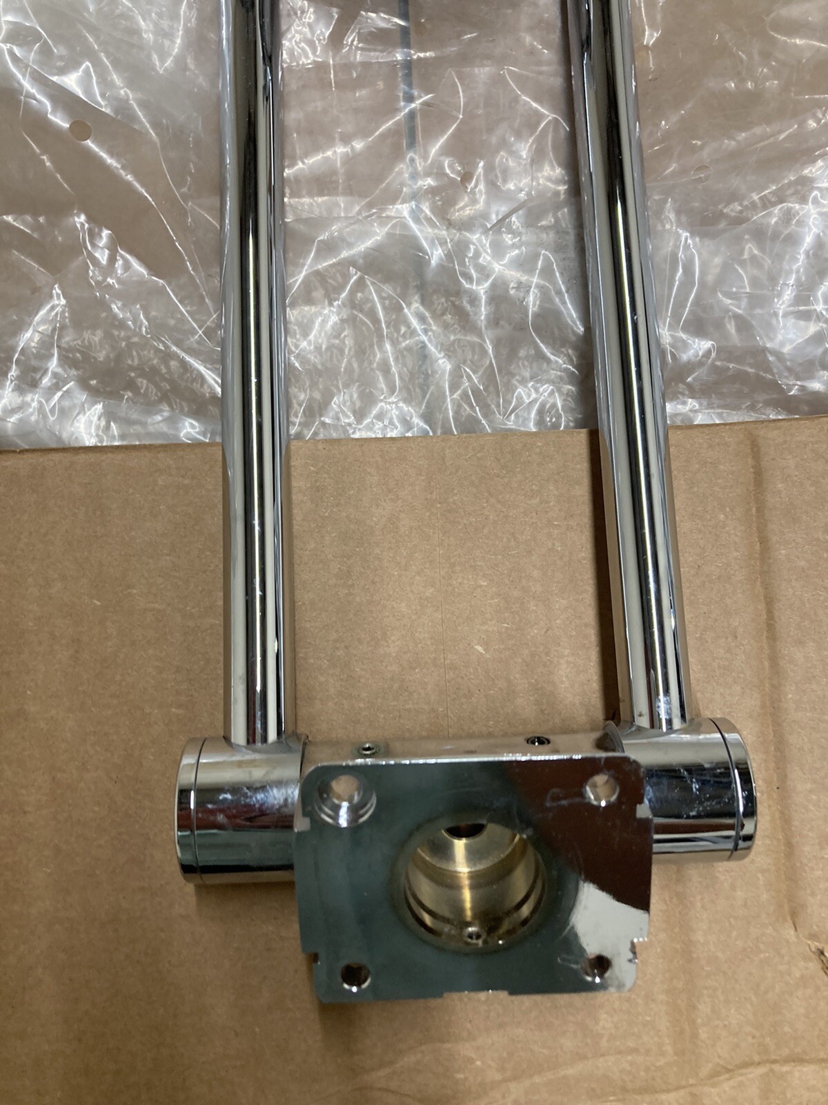 Grohe Freehander Exposed shower head system, & MOUNTING SET 27007000