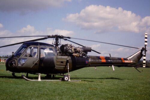 Original 35mm colour slide of Army Air Corps Westland Scout AH1 XT631 - Picture 1 of 3