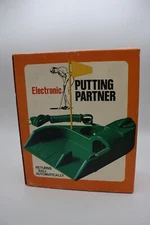Vintage Oscar Jr Electronic Putting Partner Golf Ball Return JR-100 - TESTED-