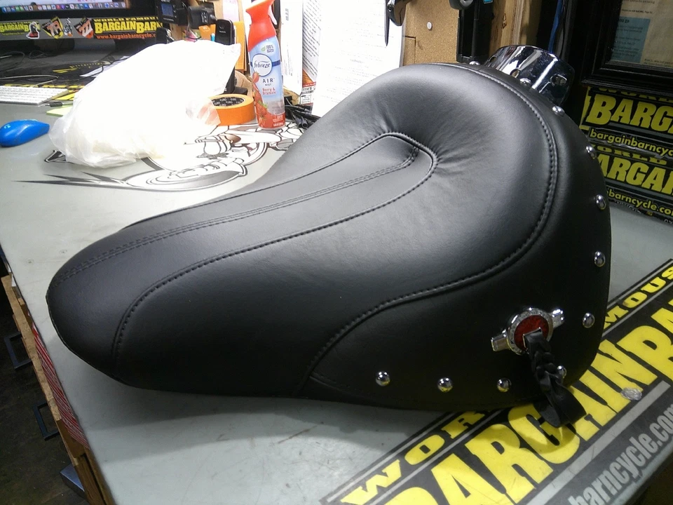 Sillín de asiento Harley-Davidson Softail Heritage FLSTC 07-17 NUEVO ASIENTO DESPEGABLE Foto 3 de 4