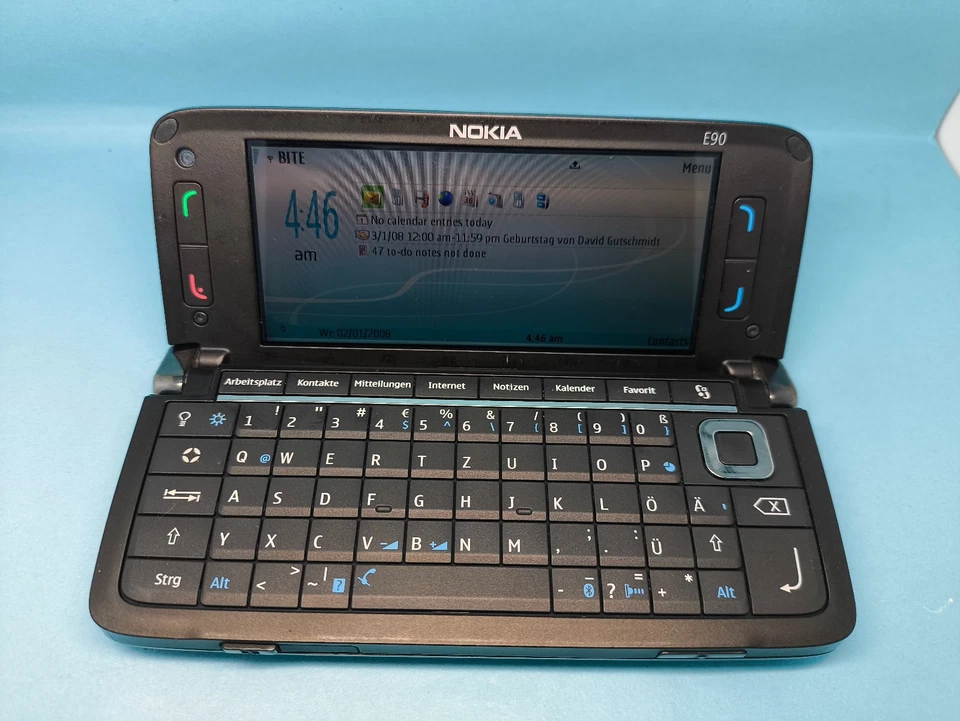 Nokia E90 Communicator - Mocha (Unlocked) Mobile Phone Good Condition - Image 3 of 4
