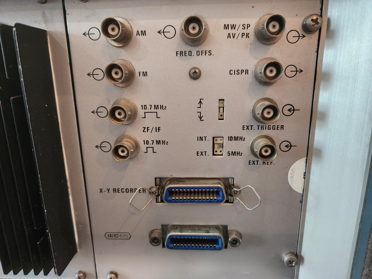 Rohde & Schwarz Test Receiver 20-1300MHz ESVP 354.3000 all Rohde & Schwarz Test Receiver 20-1300MHz ESVP 354.3000 all