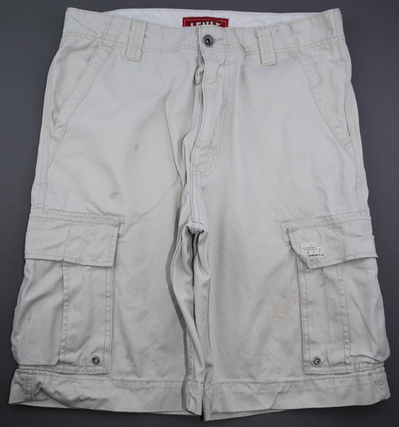 Vintage Men's 2008 Levi's Original Cargo Shorts Beige 100% Cotton Size 36