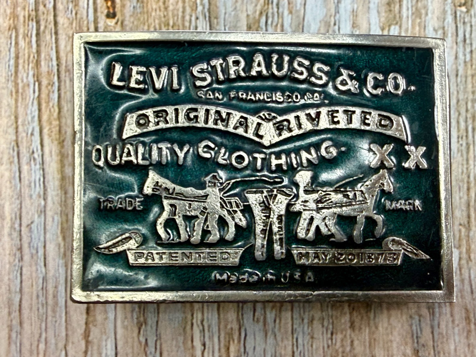 Levi Strauss Co Label Original Riveted Promo Vintage Green Enameled Belt Buckle  thumbnail 16
