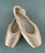 Nikolay Tamara Satin Pointe Ballet Shoes 5.5 x TM