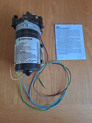 Pentair Shurflo 8000 Serie Membranpumpe 8008-902-355, 230 V, maximaler Durchfluss 1,6 GPM