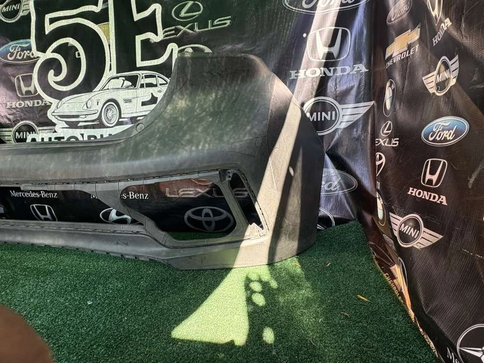 2017 - 2022 Hyundai Ioniq Rear Bumper Cover OEM 86611-G2000 - Image 3 of 4