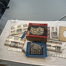 Plasticville HS-6 Hospital Kit 1954 In Original Box C1