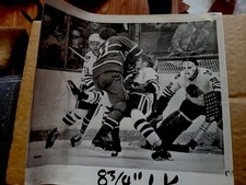 1971 STANLEY CUP FINALS NHL HOCKEY PHOTO TONY ESPOSITO STAN MIKITA MARC TARDIF 