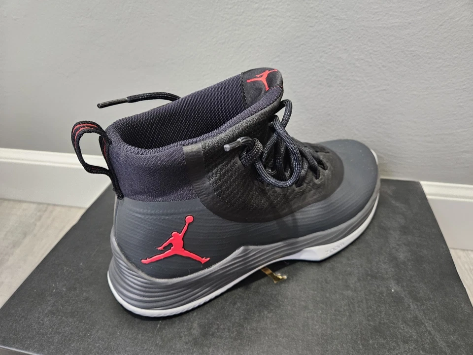 Nike Air Jordan Ultra Fly 2 Masculino 10 Preto Vermelho Basquete 897998-002 RARO RETRÔ - Imagem 4 de 4