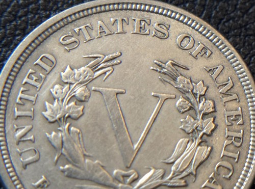 1883 Liberty V Nickel – NO CENTS Variety – Dramatic Die Crack ERROR! First-Year - Picture 8 of 8