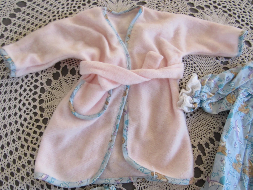 De colección Heidi Ott Muñeca Ropa de Dormir Conjunto Amigos Fieles para Muñeca Pijama 18" Foto 2 de 4