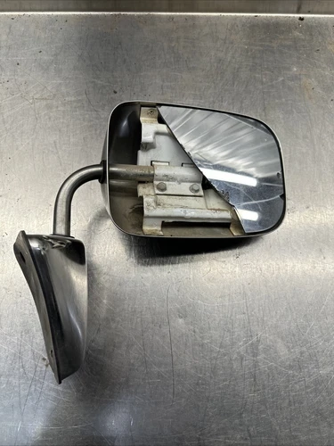 1973-1987 Chevy GMC Truck 1989-1991 Suburban Right Manual Mirror OEM