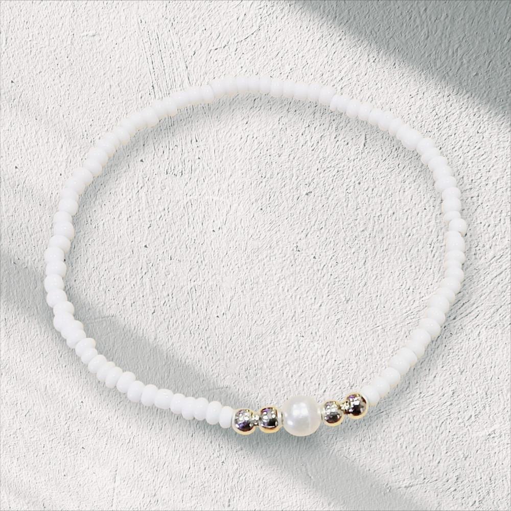 WHITE SEED BEADED STACKABLE STRETCH BRACELET -19CM