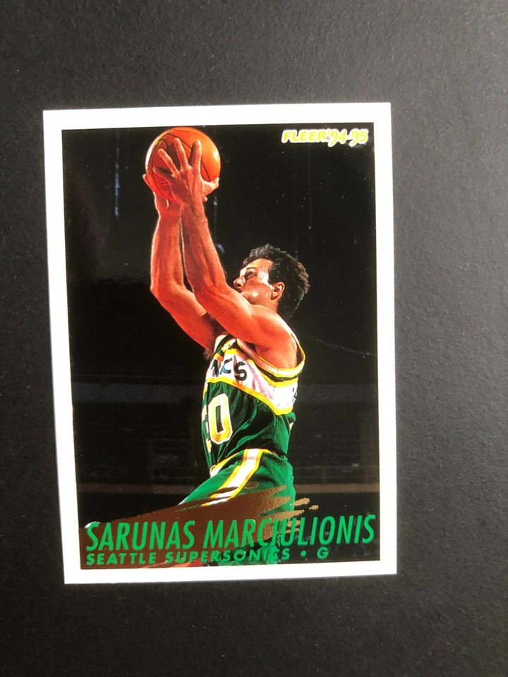 1995 SARUNAS MARCIULIONIS a Fleer Basketball Card # 375 Made in USA - Image 2 of 4