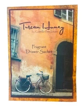 Camille Beckman Fragrant Drawer Sachet 0.3 oz – Tuscan Honey Scent