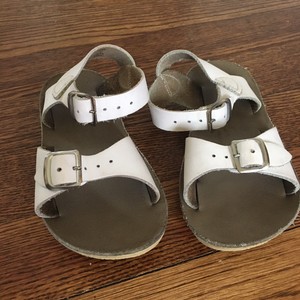 salt water taffy sandals