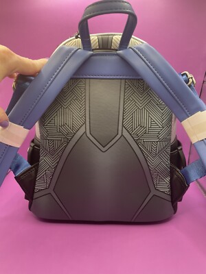 Loungefly Marvel: Thor Love and Thunder: King Valkyrie  display picture 3