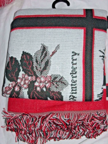 NEW Triple Woven Jacquard Throw Blanket Red White Green Mistletoe Christmas