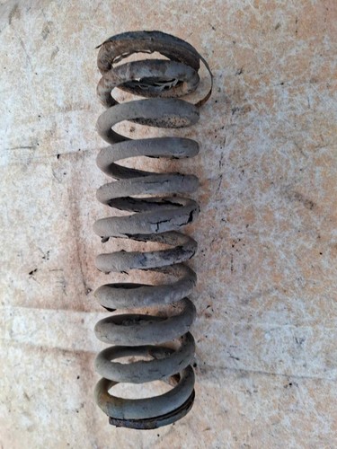 JAGUAR COIL SPRING FRONT LEFT XJ6 X300 X308 - Picture 5 of 6