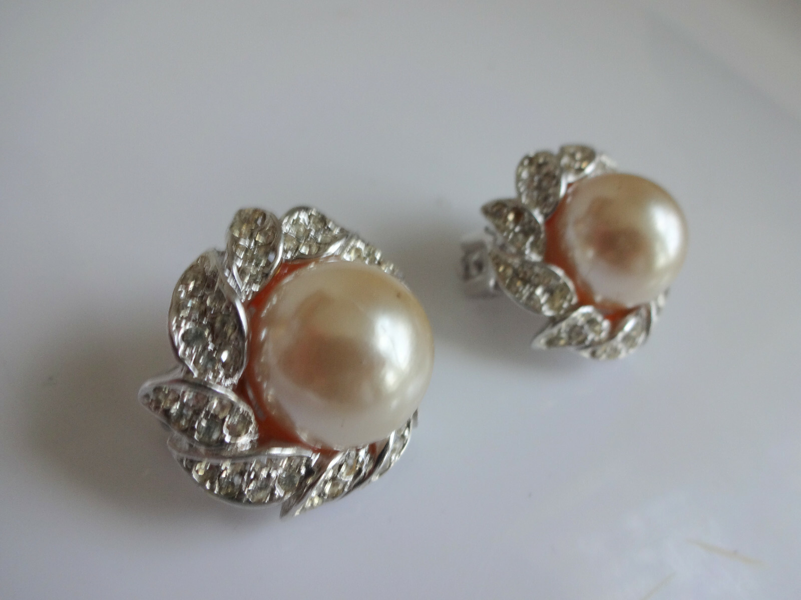 Vtg Signed KJL Kenneth Jay Lane Cabochon Pearl Cl… - image 7