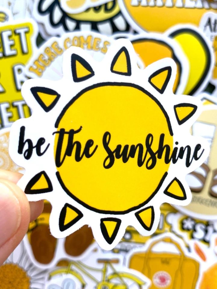 Lindas calcomanías amarillas Kawaii de 5-50 piezas, calcomanías para computadora portátil cita divertida flor sol abeja Foto 3 de 4