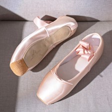 Professional Ballet Pointe Shoes Girls Ladies Ribbon Ballet Shoes Practice Dance
