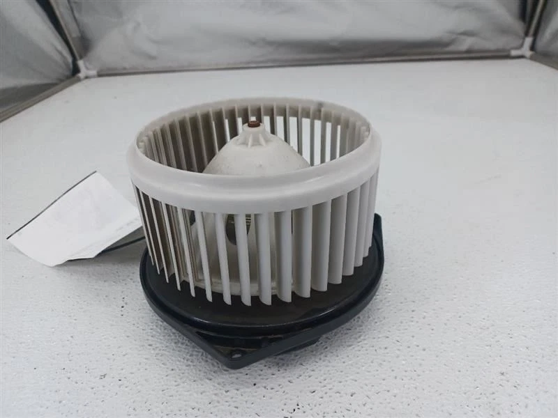 2003 Infiniti G35 Blower Motor OEM 27225AR211 - Изображение 2 из 4
