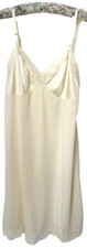 Vanity Fair Ivory Lace Flowers Trim Full Slip Straps Women's Size 36 Nylon